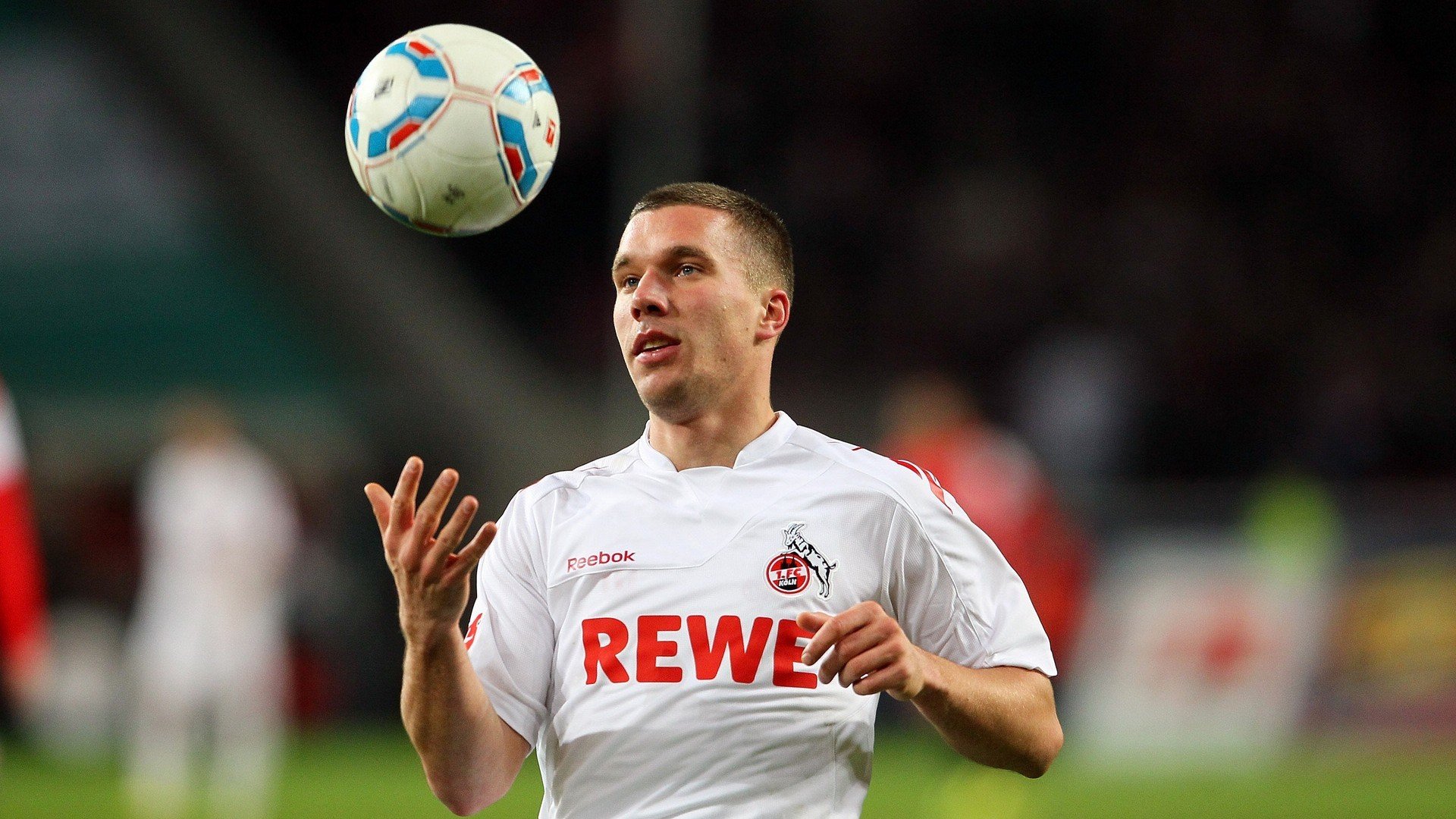 CBA赛场上的囧事频出，球员们也有美好笑容，cba现场喊的什么